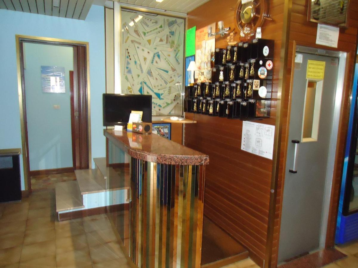 Hotel Castellani Rimini Exterior photo
